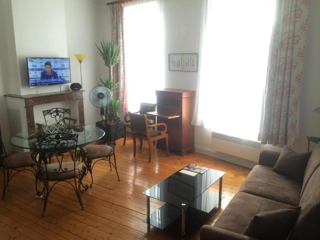 Appartements Du Beffroi Арас Екстер'єр фото